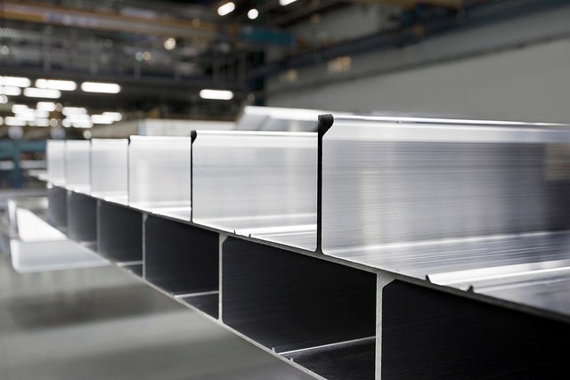hydro extrusion 640x427.jpg