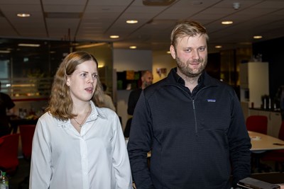 Hide-mindre.jpg Hide-mindre.jpg